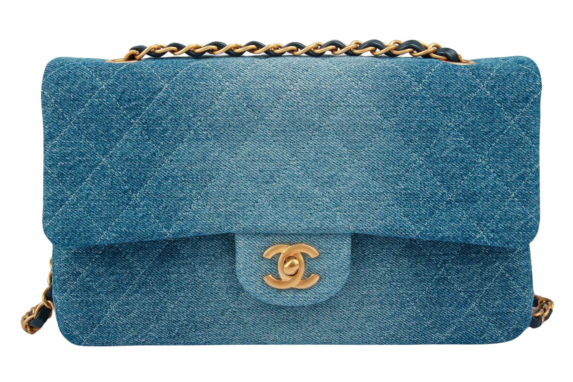 Chanel Timeless Classic Denim Double Flap Bag Medium Jeans Blau