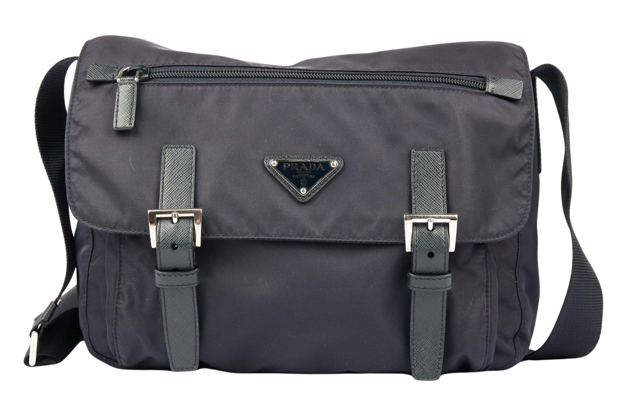 Prada Nylon Pattina Vela Messenger Bag Dunkelblau